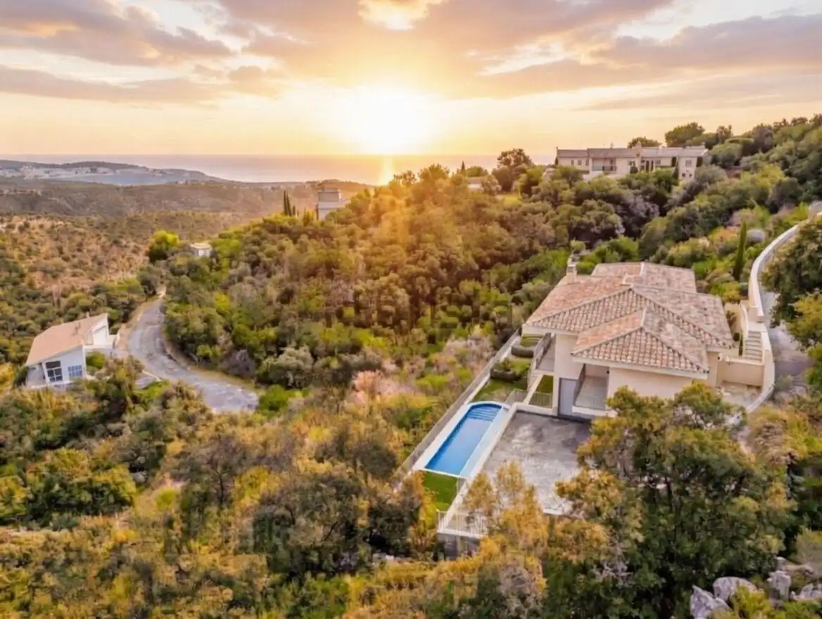 Villa mit Terrasse zum Verkauf in Calle de la Roca del Sol