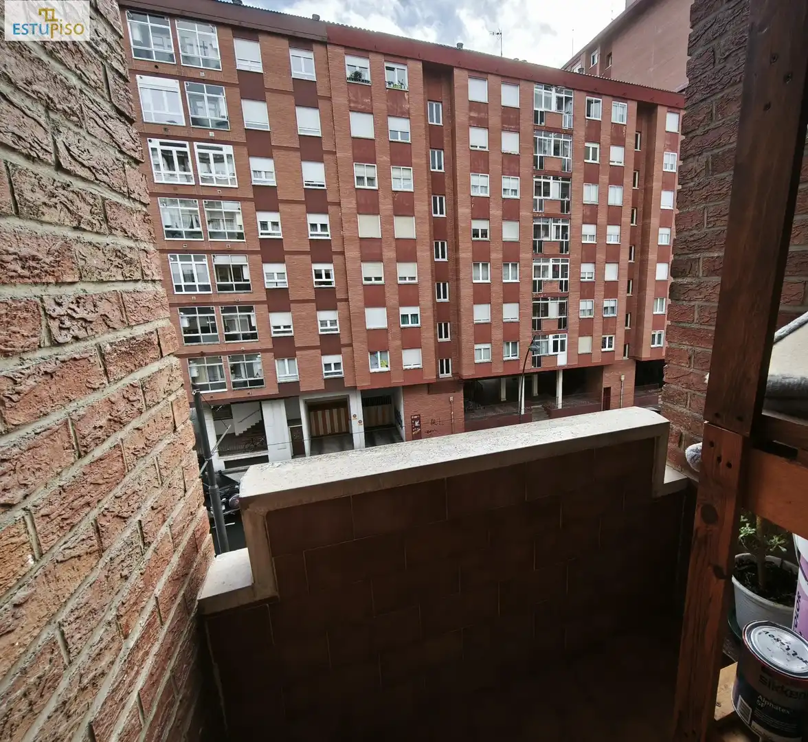 Terrassa de Pis en venda en Vitoria - Gasteiz amb Calefacció, Parquet i Terrassa