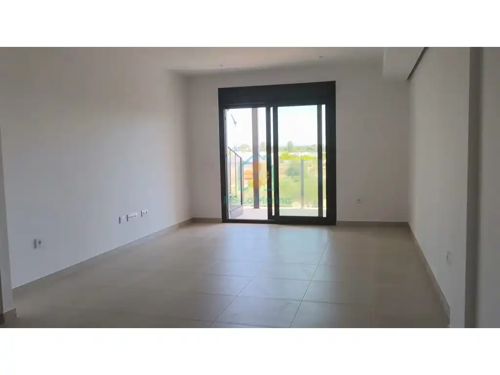 Apartamento con piscina en venta en Calle Almudena Grandes, imagen 3