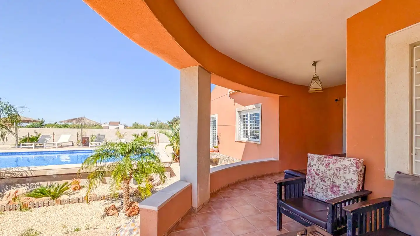 Terrassa de Casa o xalet en venda en Elche / Elx amb Aire condicionat, Jardí privat i Terrassa