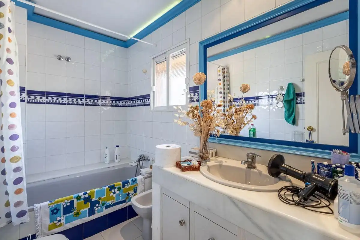 Baño de Casa o chalet en venta en Santa Fe con Aire acondicionado, Calefacción y Jardín privado