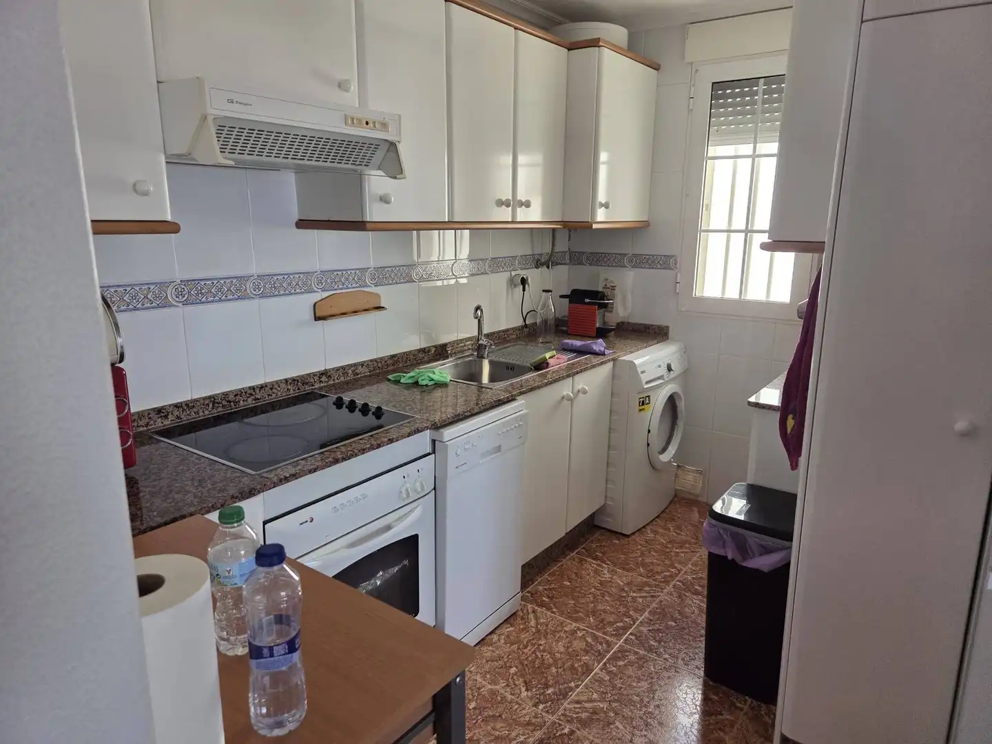 Cuina de Àtic de lloguer en Cartagena amb Aire condicionat, Terrassa i Moblat