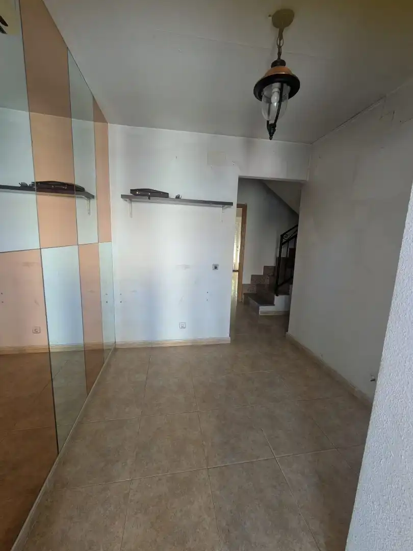 Houses for sale in Zarza de Tajo  with Private garden and Swimming Pool