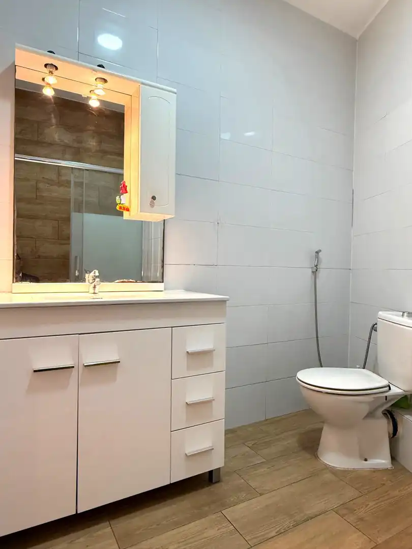 Bathroom of Ground floor for sale in Sant Boi de Llobregat  with Air Conditioner and Heating
