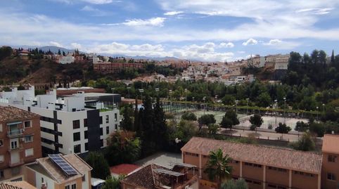 Foto 2 de Piso en venta en Carretera de la Sierra, 30, Crta. De la Sierra, Granada Capital