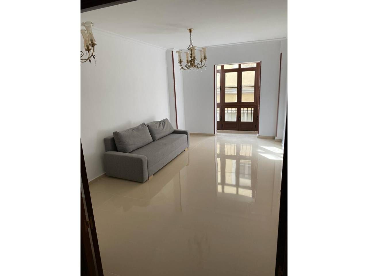 Piso de alquiler en Calle Antonio López, Centro Histórico