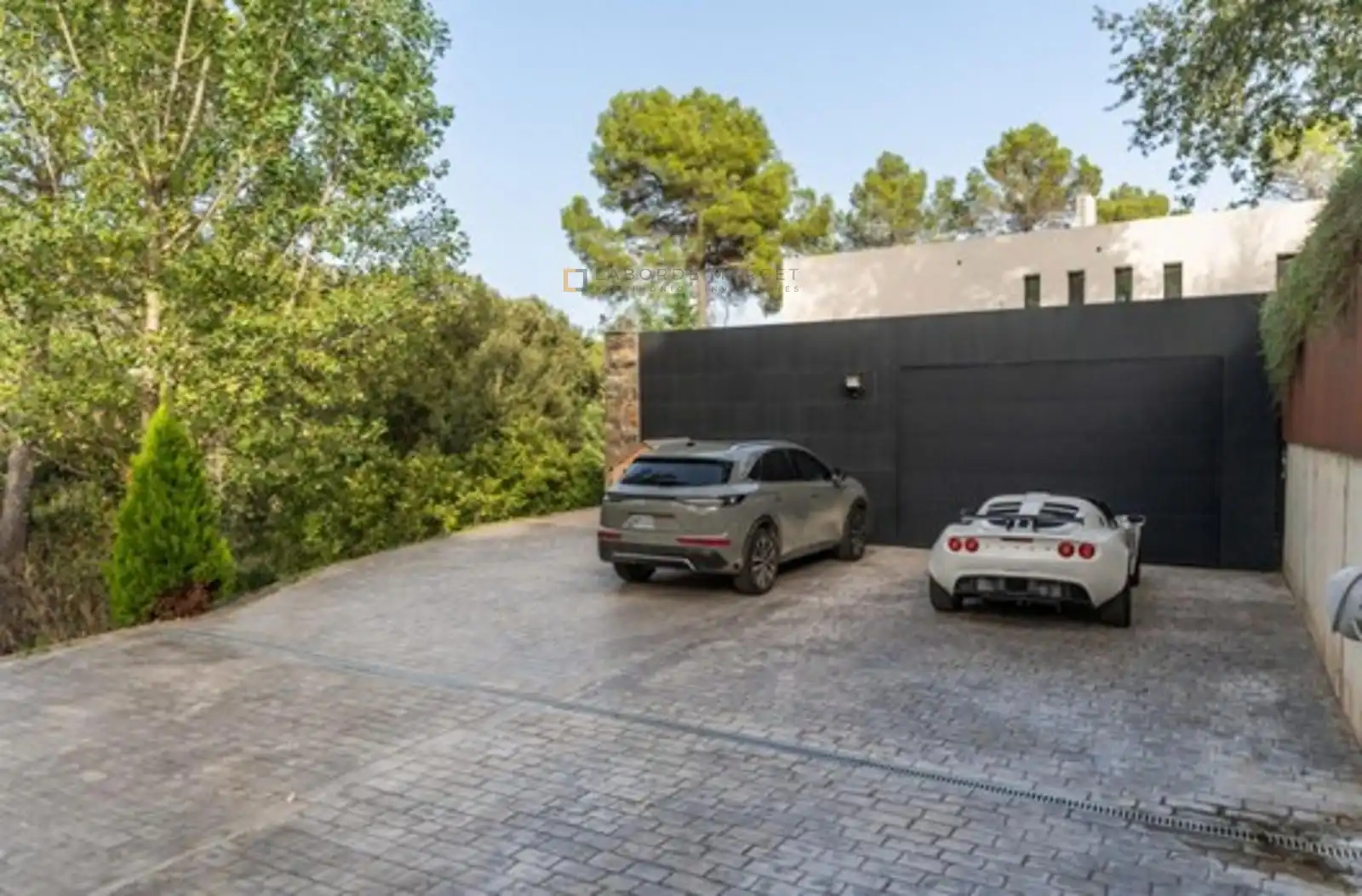 Parking of Houses for sale in Matadepera  with Heating