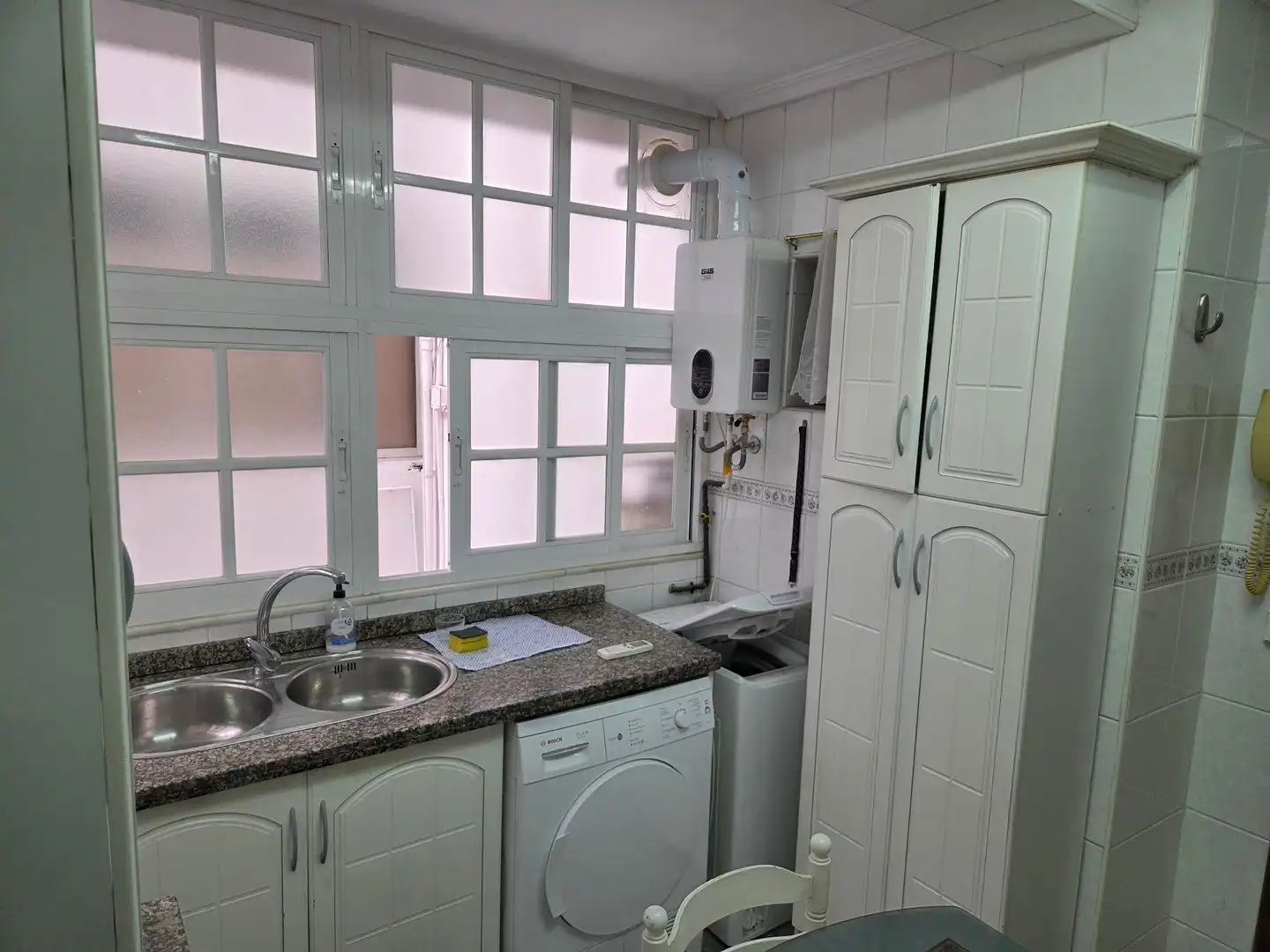Kitchen of Flat for rent in Málaga  with Air Conditioner, Terrace and Furnished