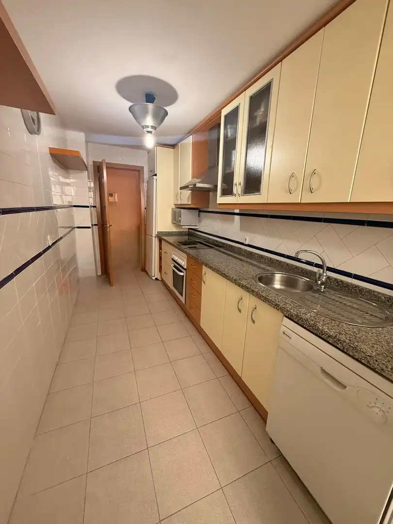 Kitchen of Flat for sale in Algeciras  with Private garden