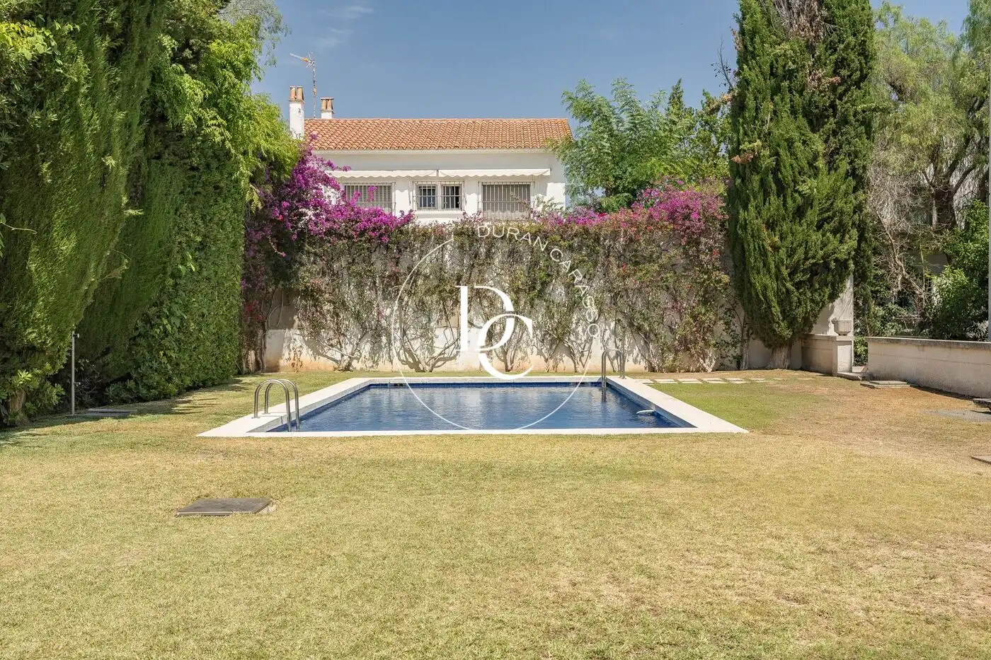 Jardí de Dúplex en venda en Sitges amb Aire condicionat, Calefacció i Jardí privat