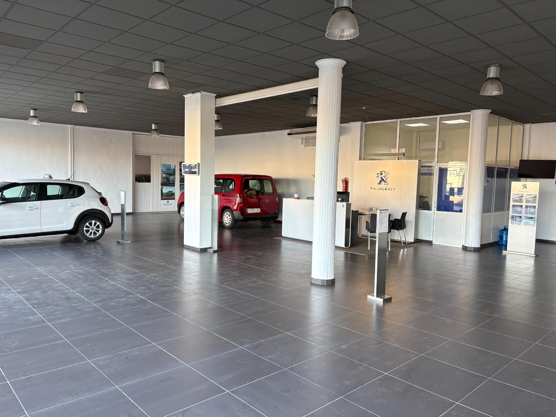 Geschaftsraum miete in Las Torres de Cotillas mit Klimaanlage