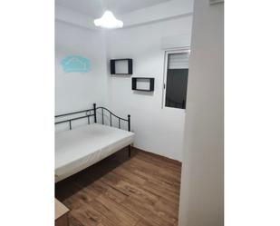 Bedroom of Flat to rent in Alicante / Alacant  with Furnished, Oven and Washing machine