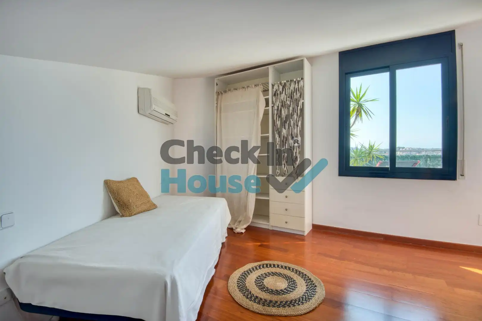 Habitación de Dúplex en venta en Sant Feliu de Guíxols con Aire acondicionado, Calefacción y Terraza