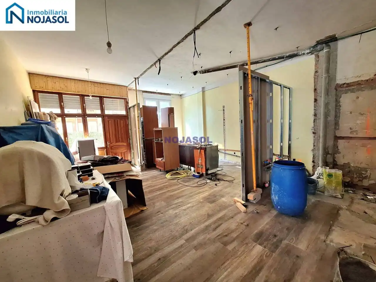Commercial properties for sale in Noja