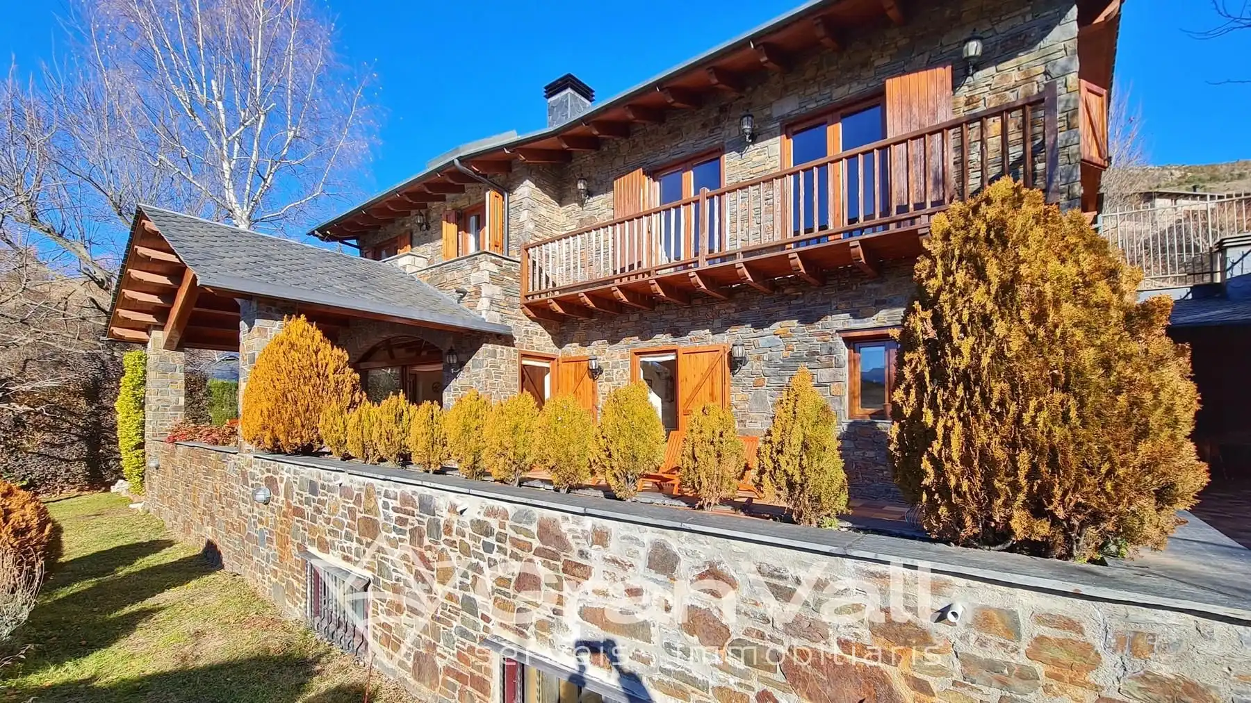 Vista exterior de Casa o chalet en venta en Prullans con Calefacción, Jardín privado y Parquet