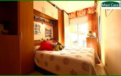 Bedroom of Flat for sale in  Barcelona Capital  with Air Conditioner, Heating and Balcony