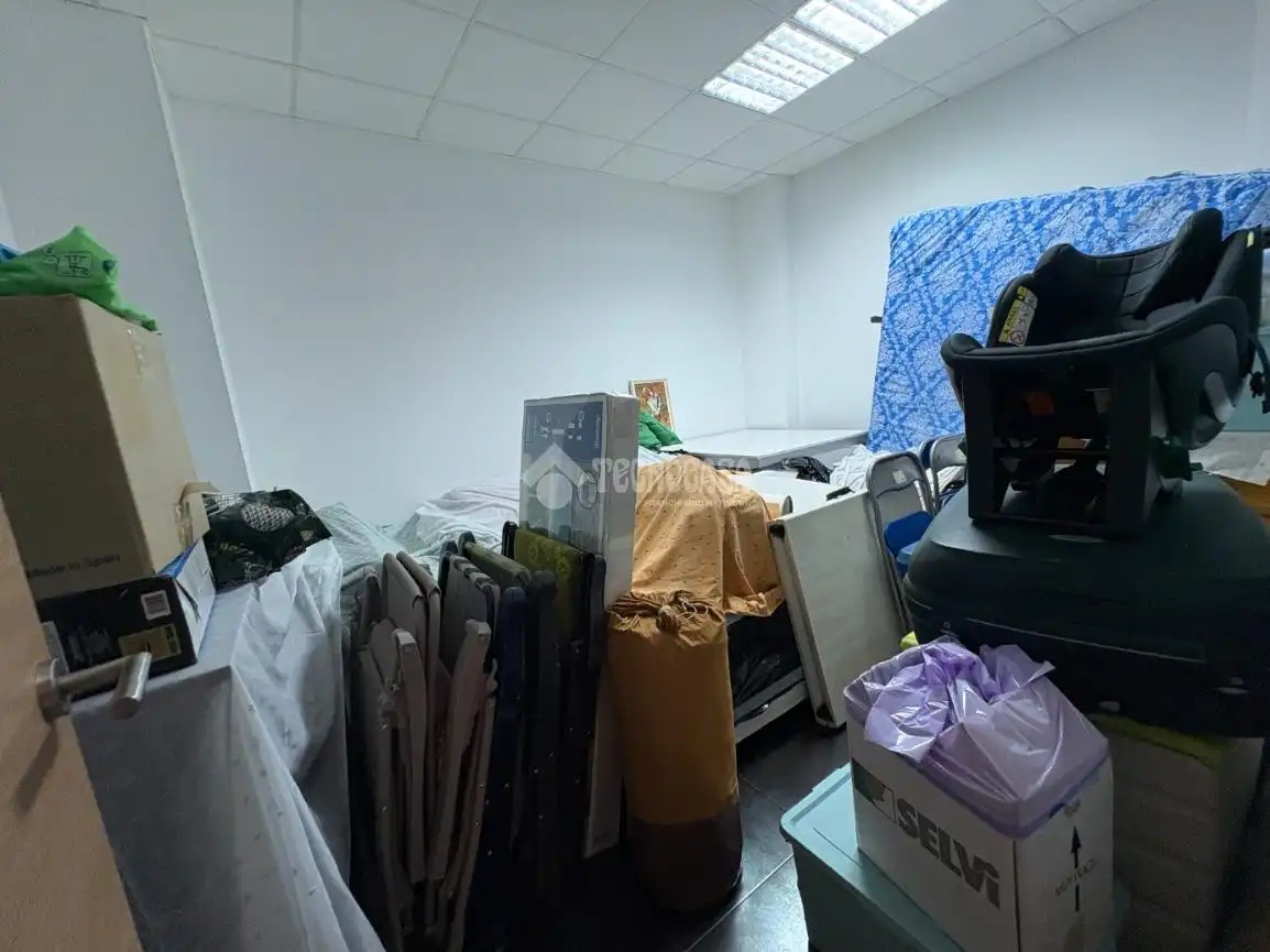 Commercial properties for rent in Xirivella  with Air Conditioner