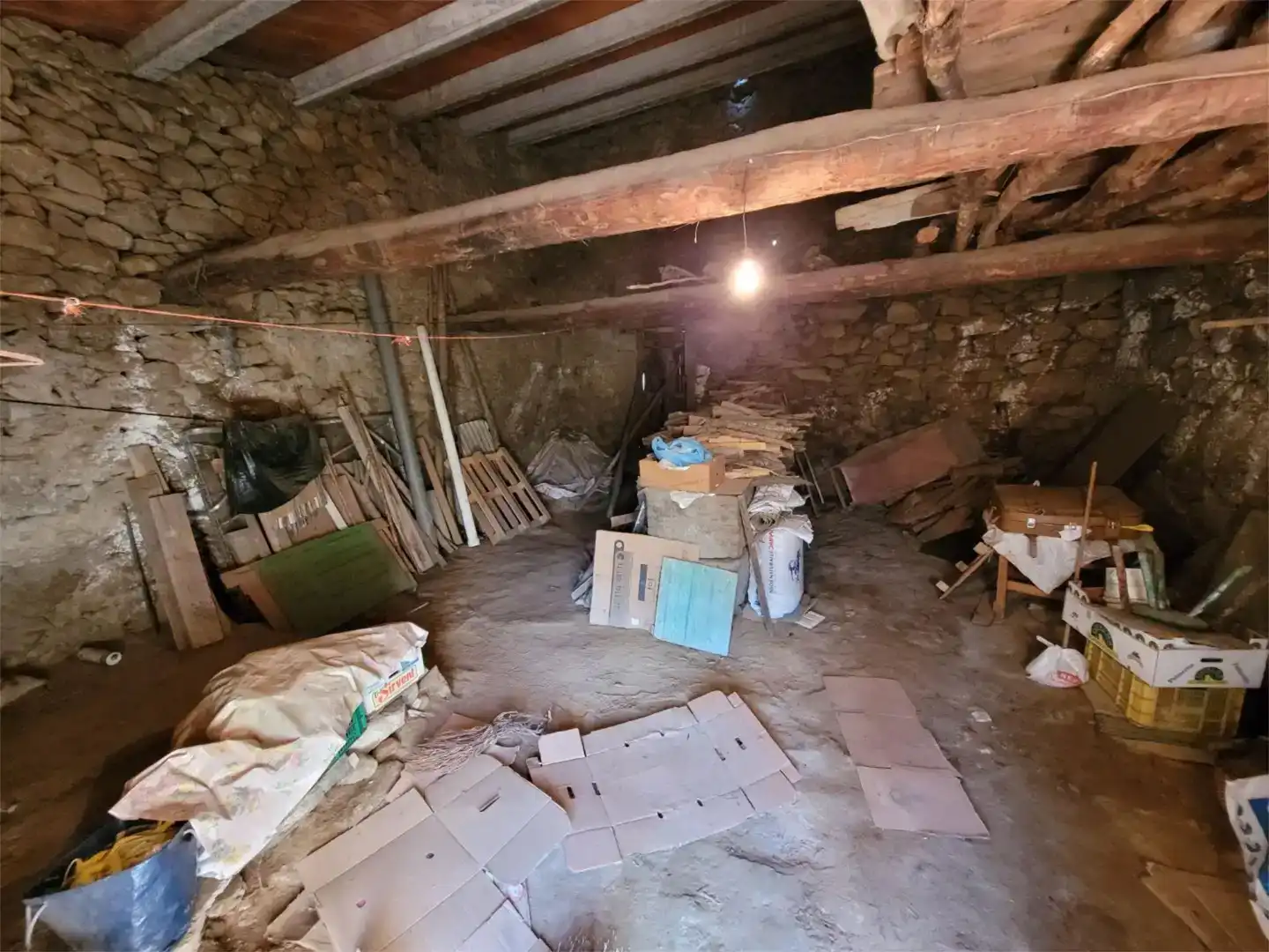 Finca rústica en venta en Sanchotello con Jardín privado y Amueblado