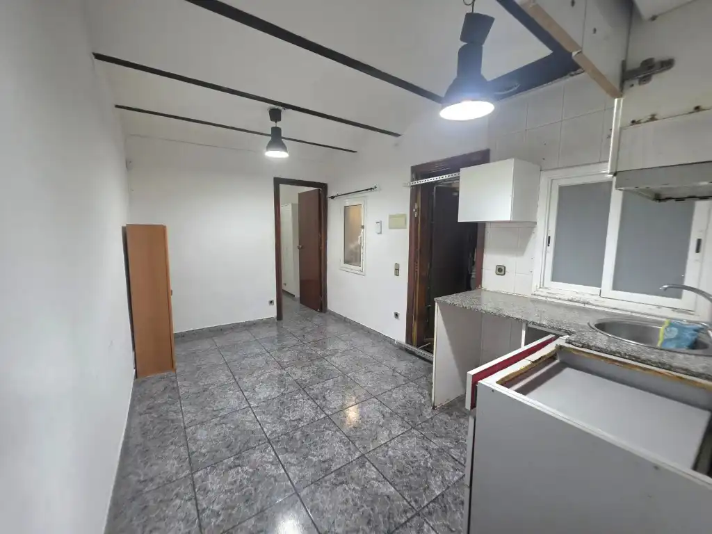 Cuina de Estudi en venda en Barcelona