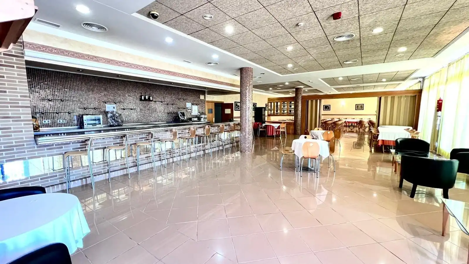 Local comercial en venta en Los Montesinos, imagen 7