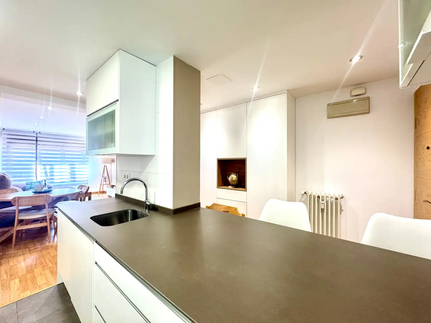 Cocina de Piso en venta en Gijón  con Calefacción, Parquet y Horno