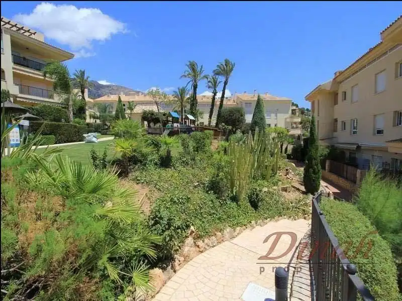 Vista exterior de Apartament en venda en Altea amb Aire condicionat, Calefacció i Piscina comunitària