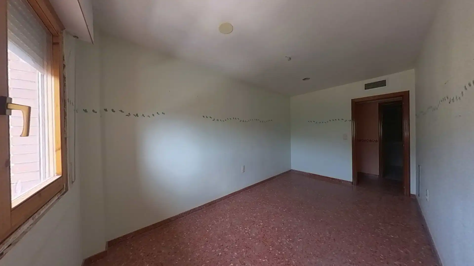 Flat for sale in Diagonal V Centenario, Illueca