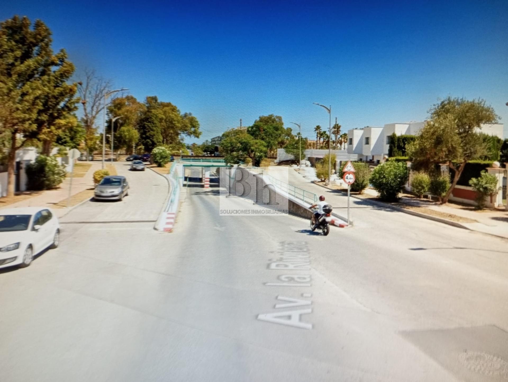 Vista exterior de Apartament en venda en Torremolinos amb Piscina comunitària