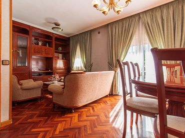 Flat with lift for sale in Calle de Luis Ruiz