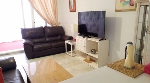 Foto 5 de Apartamento en venta en Calle Huelva, 30, Calahonda, Mijas
