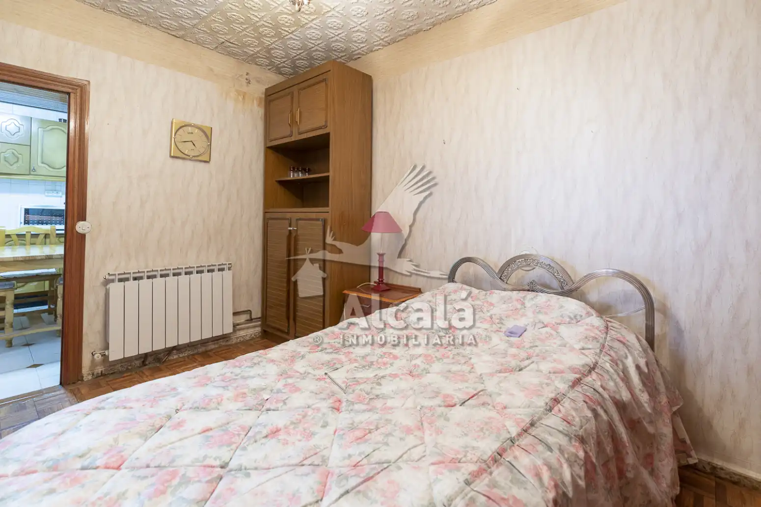 Dormitori de Casa o xalet en venda en Alcalá de Henares amb Calefacció, Traster i Balcó