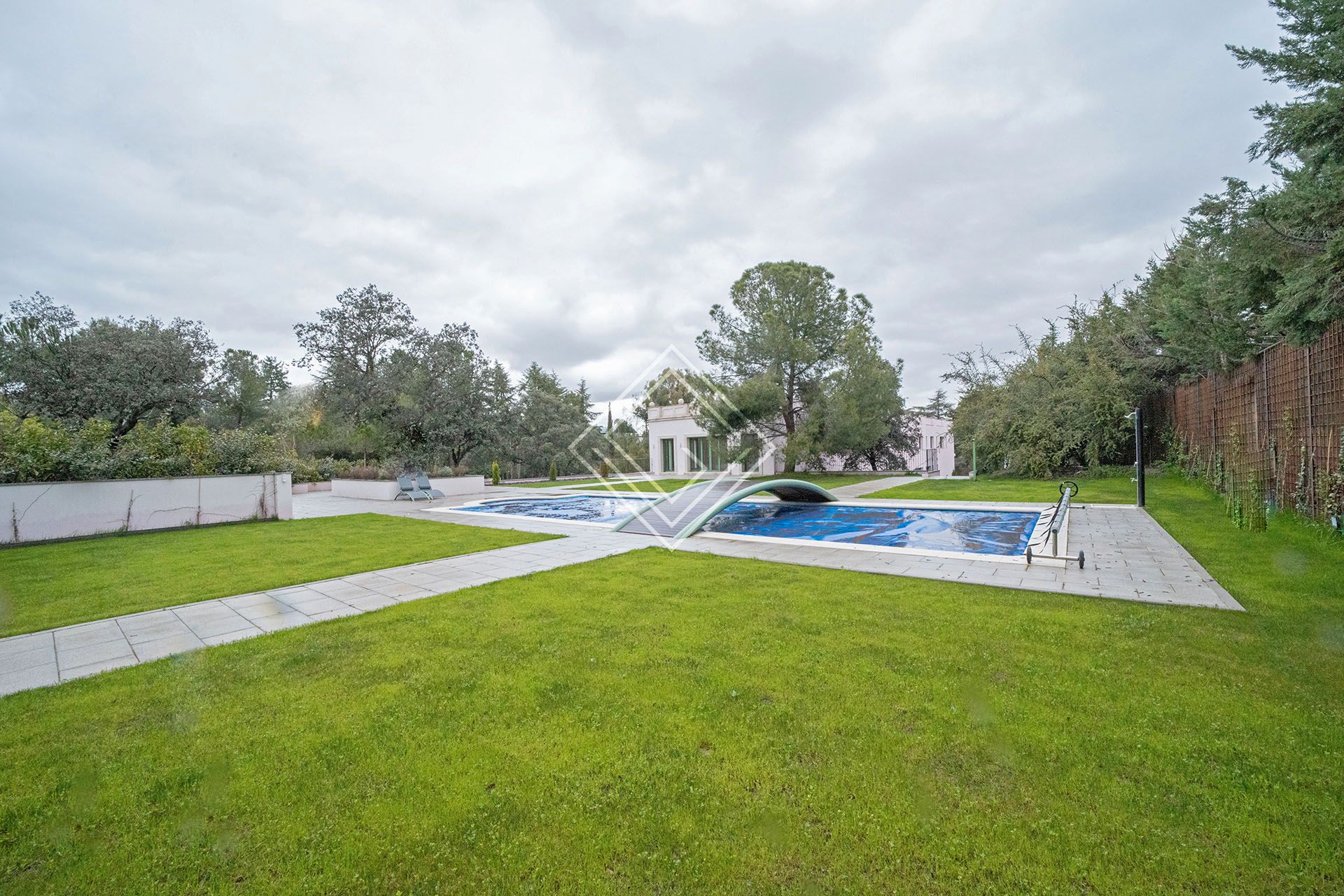 Garden of House or chalet for sale in La Moraleja  with Air Conditioner, Heating and Terrace