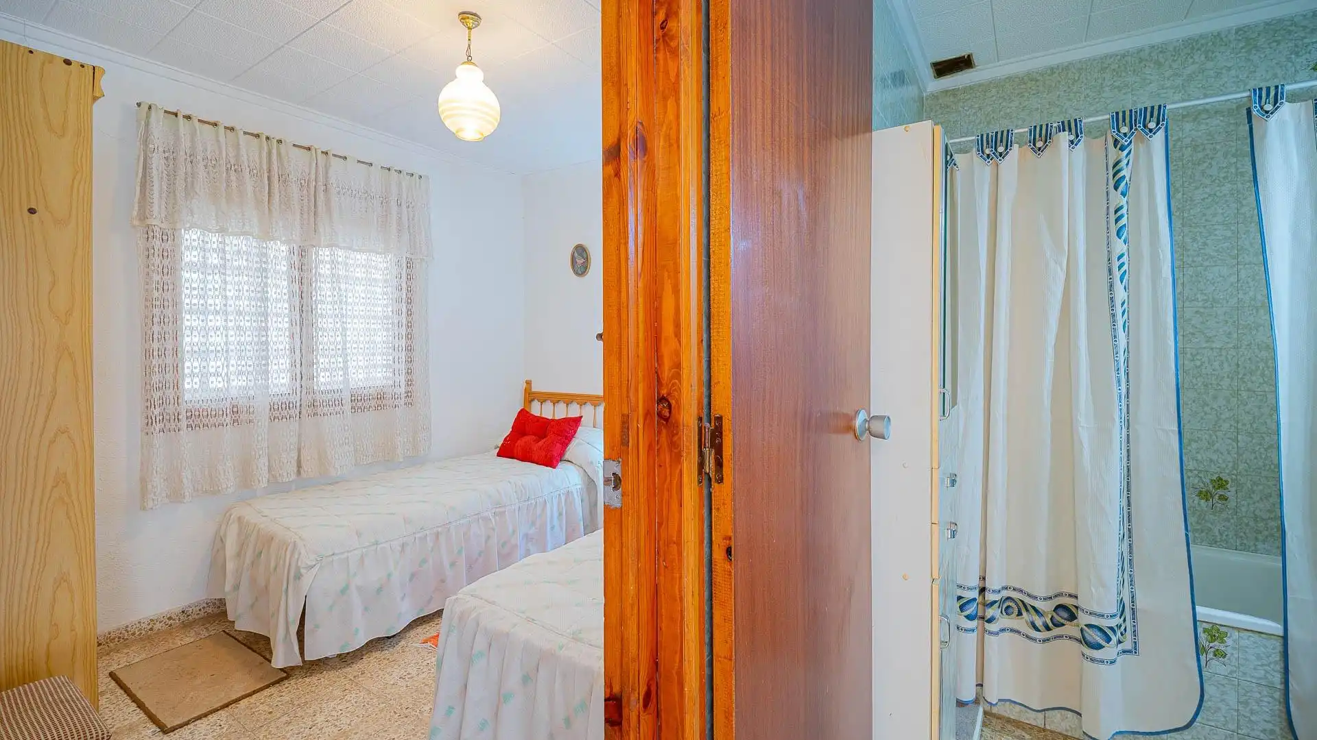 Casa o chalet en venta en ACEBO, 419, Zona Carrefour - Urbanizaciones