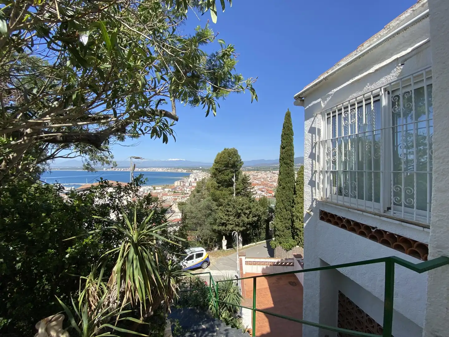 Vista exterior de Casa o chalet en venta en Roses con Terraza y Trastero
