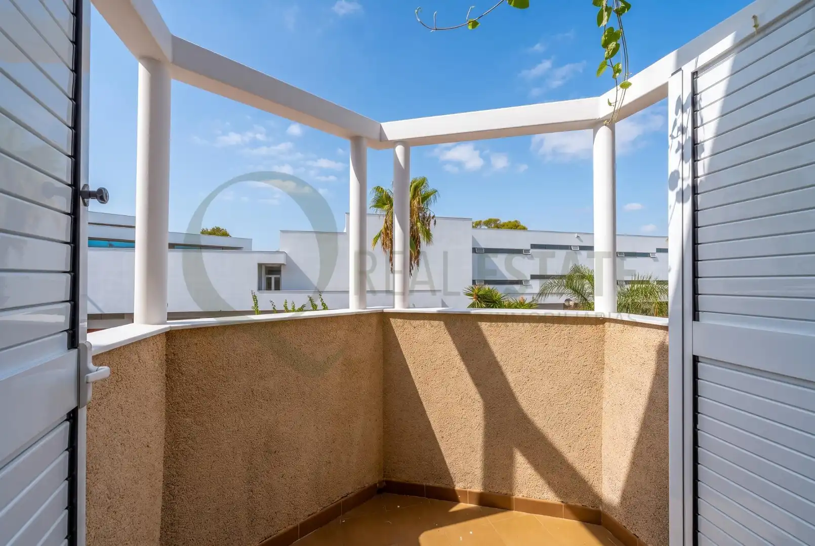 Terrassa de Casa o xalet en venda en El Campello amb Aire condicionat, Calefacció i Jardí privat