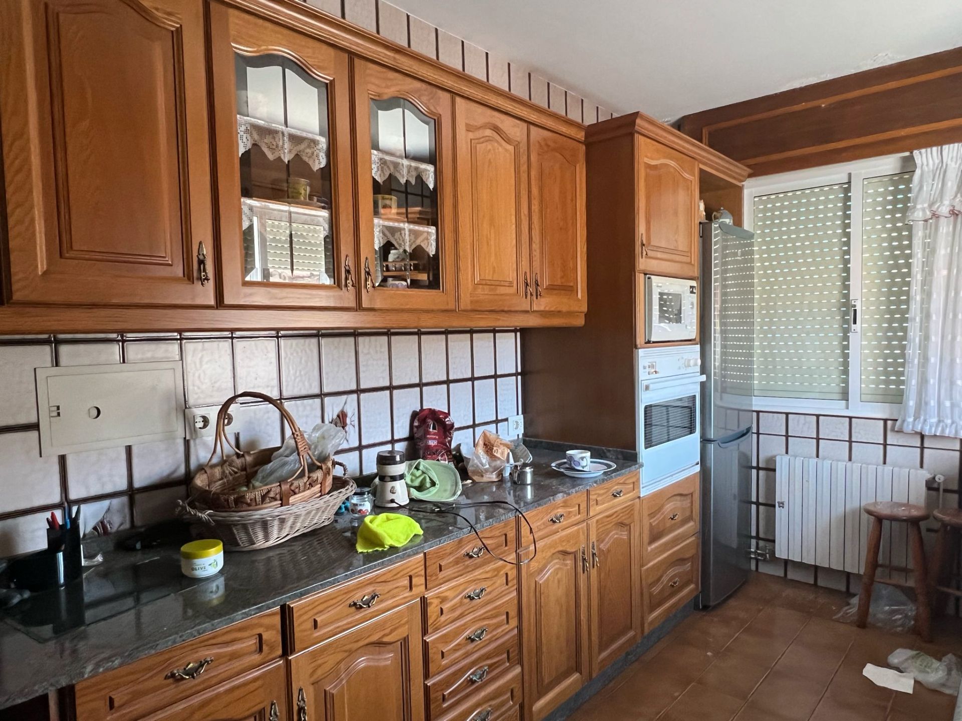 Cuina de Casa o xalet en venda en Ferrol amb Jardí privat, Terrassa i Piscina