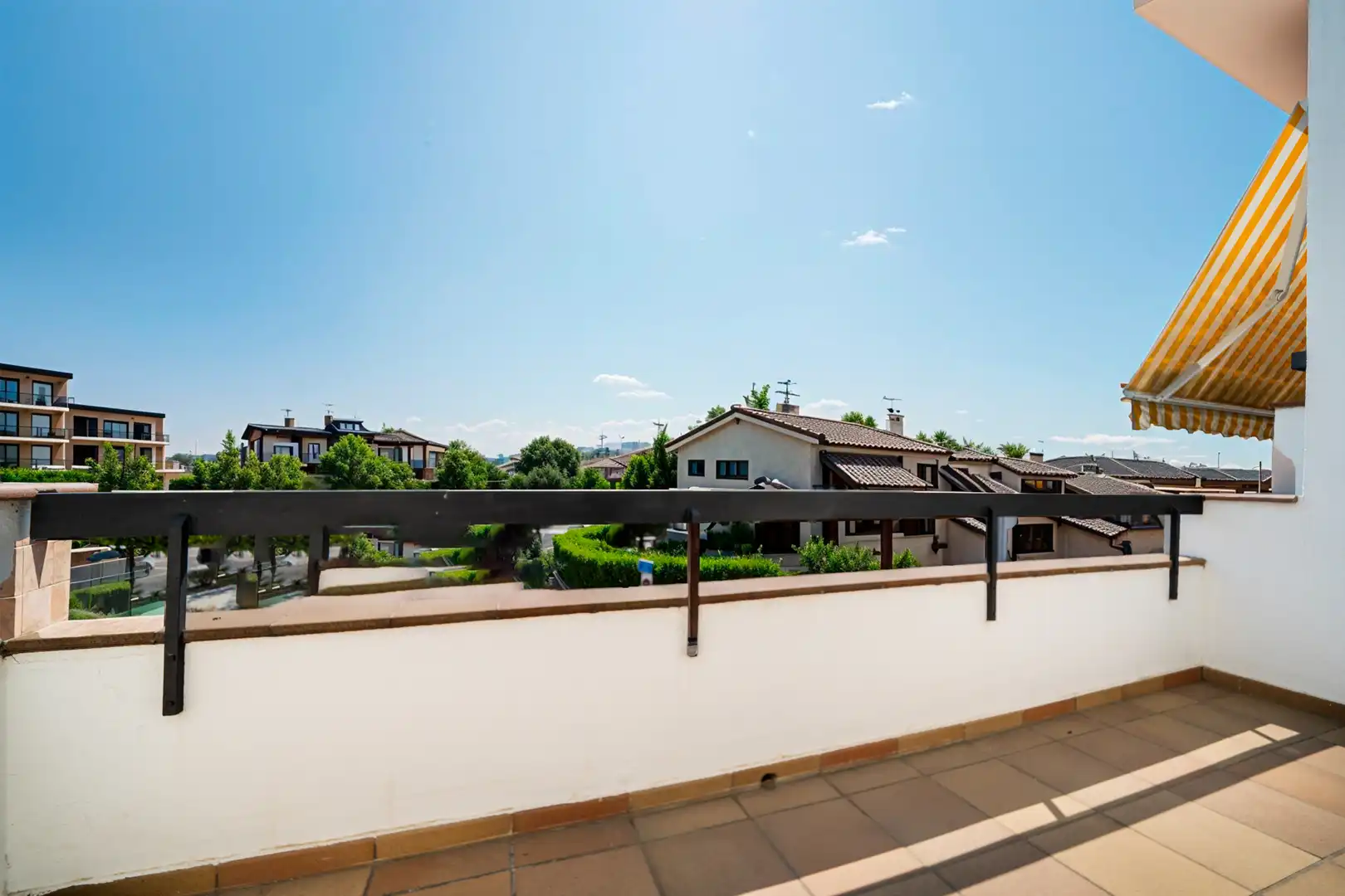 Terraza de Casa o chalet en venta en Santa Perpètua de Mogoda con Calefacción, Terraza y Trastero