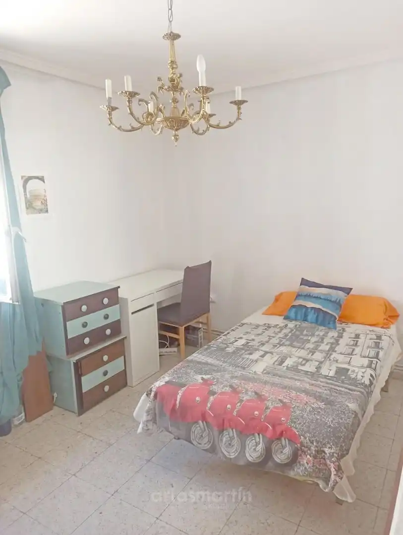 Bedroom of Flat for rent in Salamanca  with Heating, Furnished and Oven