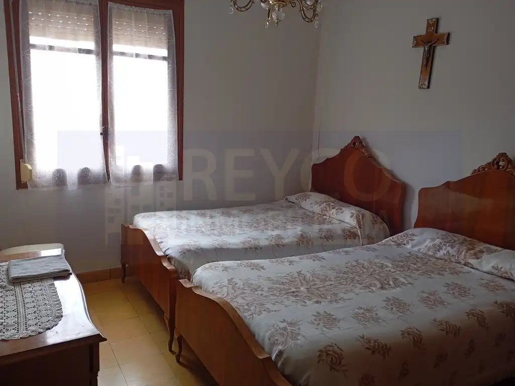 Habitación de Piso en venta en Baños de Río Tobía