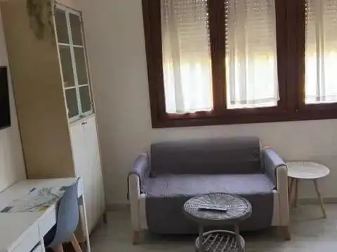 Schlafzimmer von Wohnung zum Verkauf in Sevilla mit Klimaanlage und Gemeinschaftspool