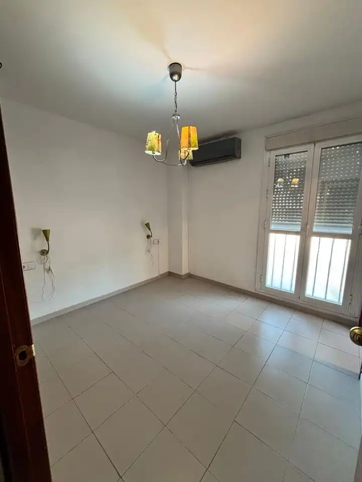 Wohnung zur Miete in Arco Norte - Avda. España