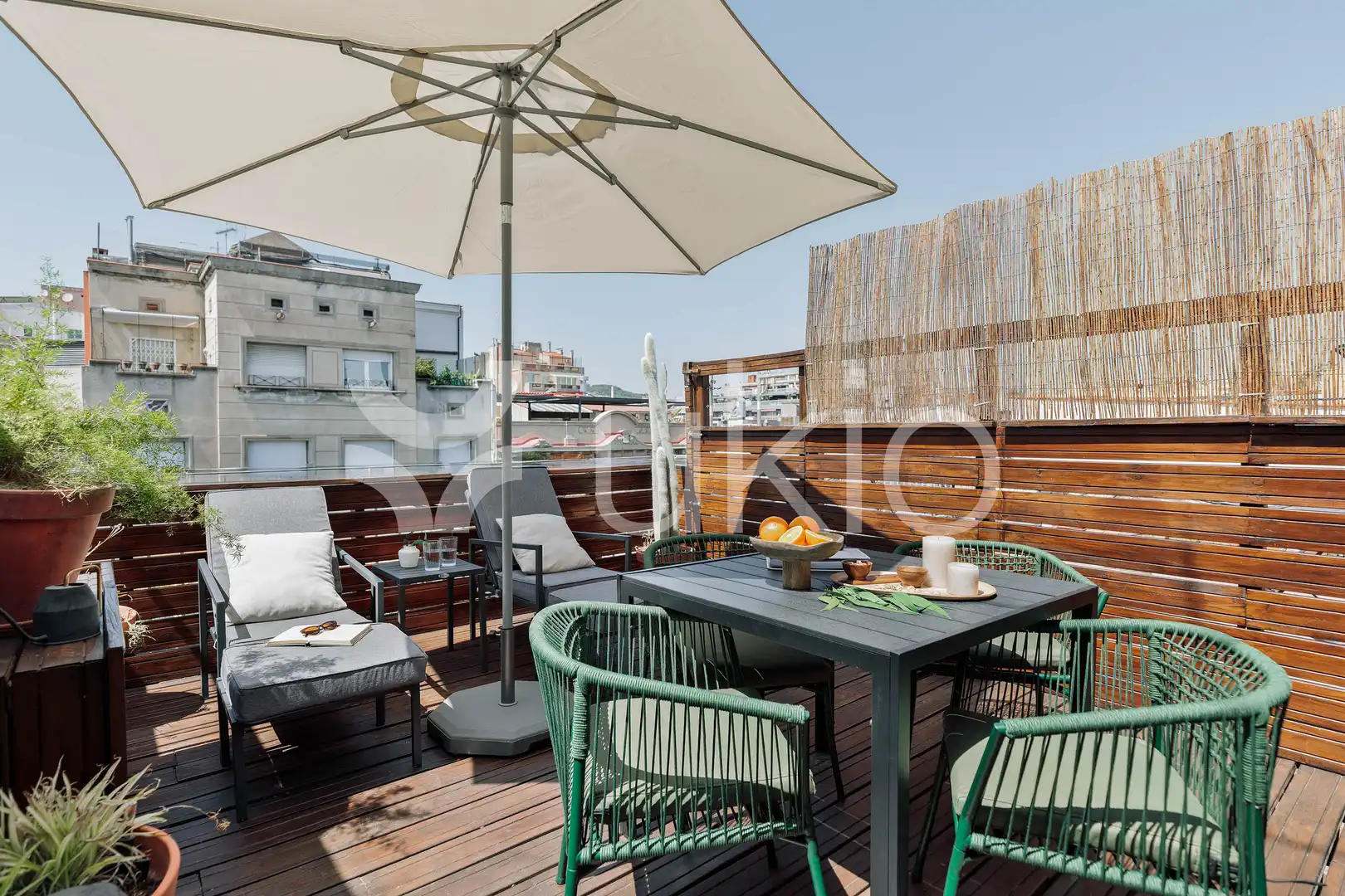 Terrace of Attic for rent in Barcelona  with Air Conditioner, Heating and Parquet flooring