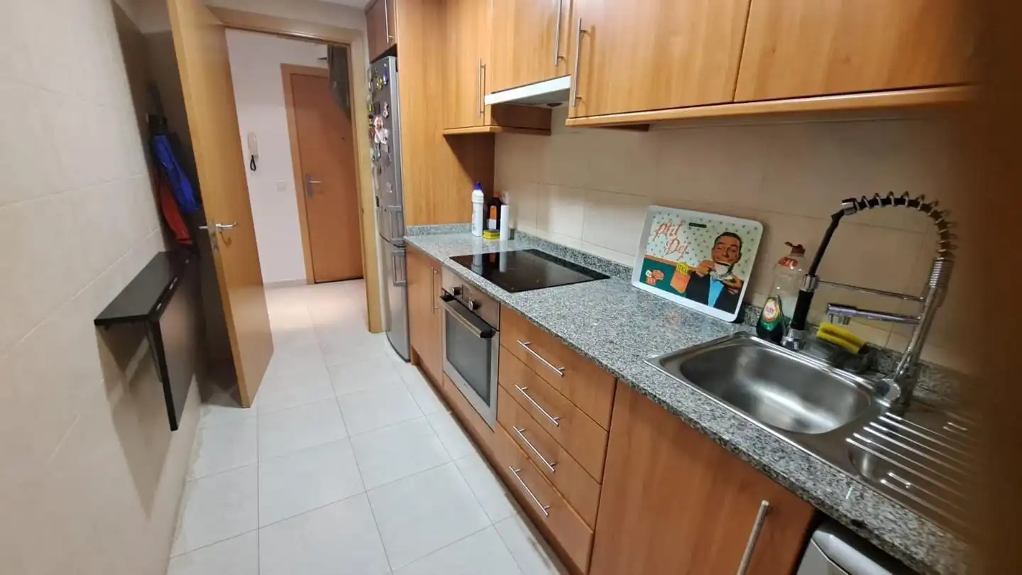 Piso con ascensor en venta en Carrer Viena, imagen 4