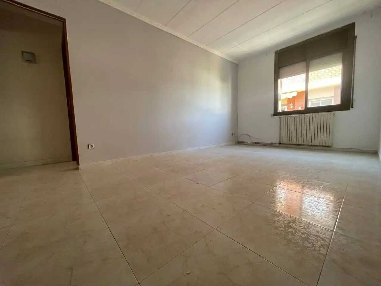 Schlafzimmer von Wohnung zum Verkauf in Cerdanyola del Vallès mit Heizung und Balkon