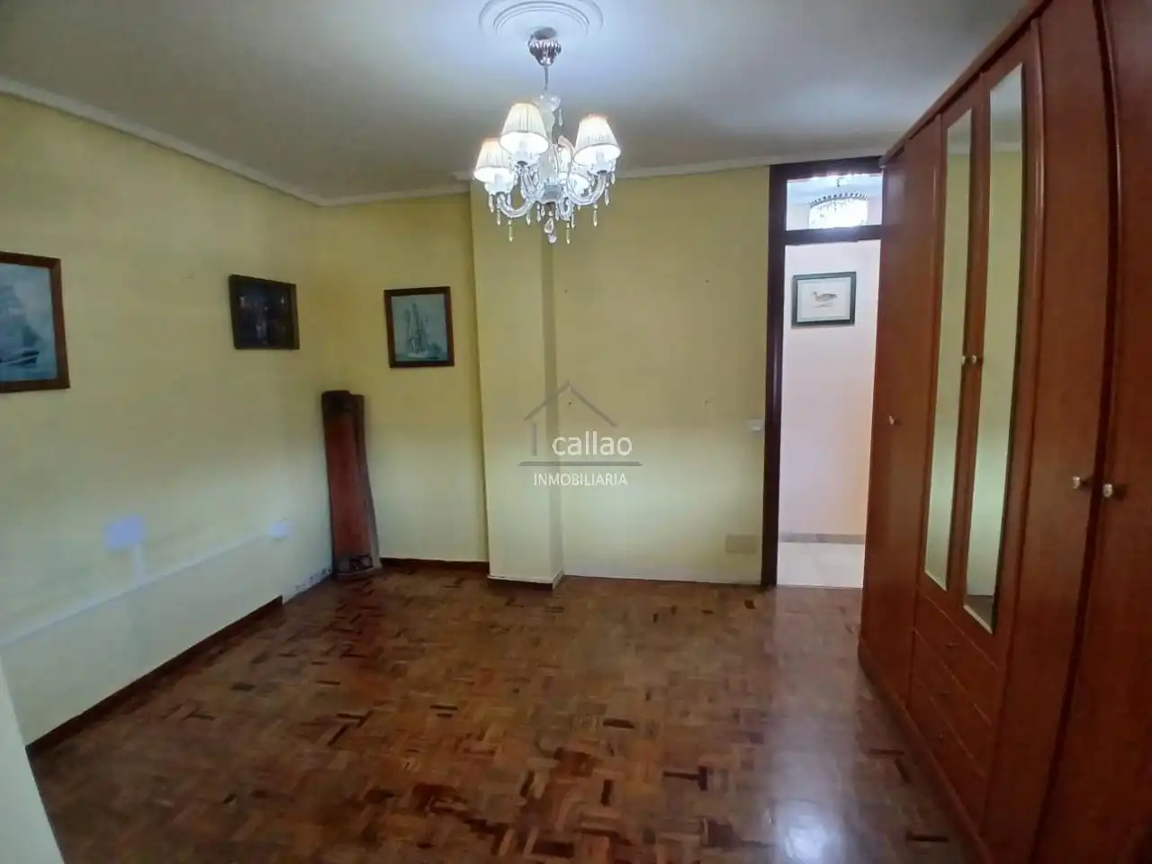 Bedroom of Flat for sale in Ferrol  with Furnished