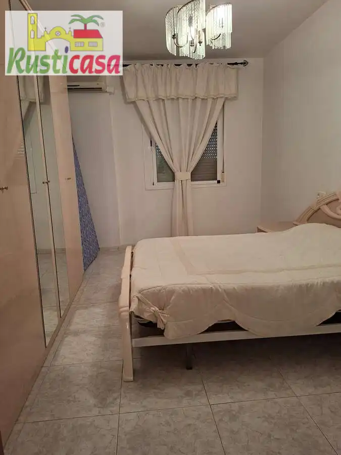 Schlafzimmer von Wohnung zum Verkauf in Bailén mit Klimaanlage, Möbliert und Balkon