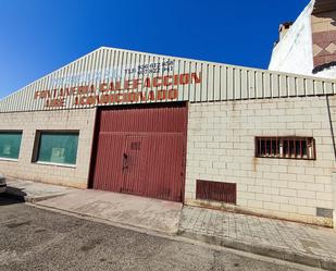 Vista exterior de Nau industrial en venda en Manzanares
