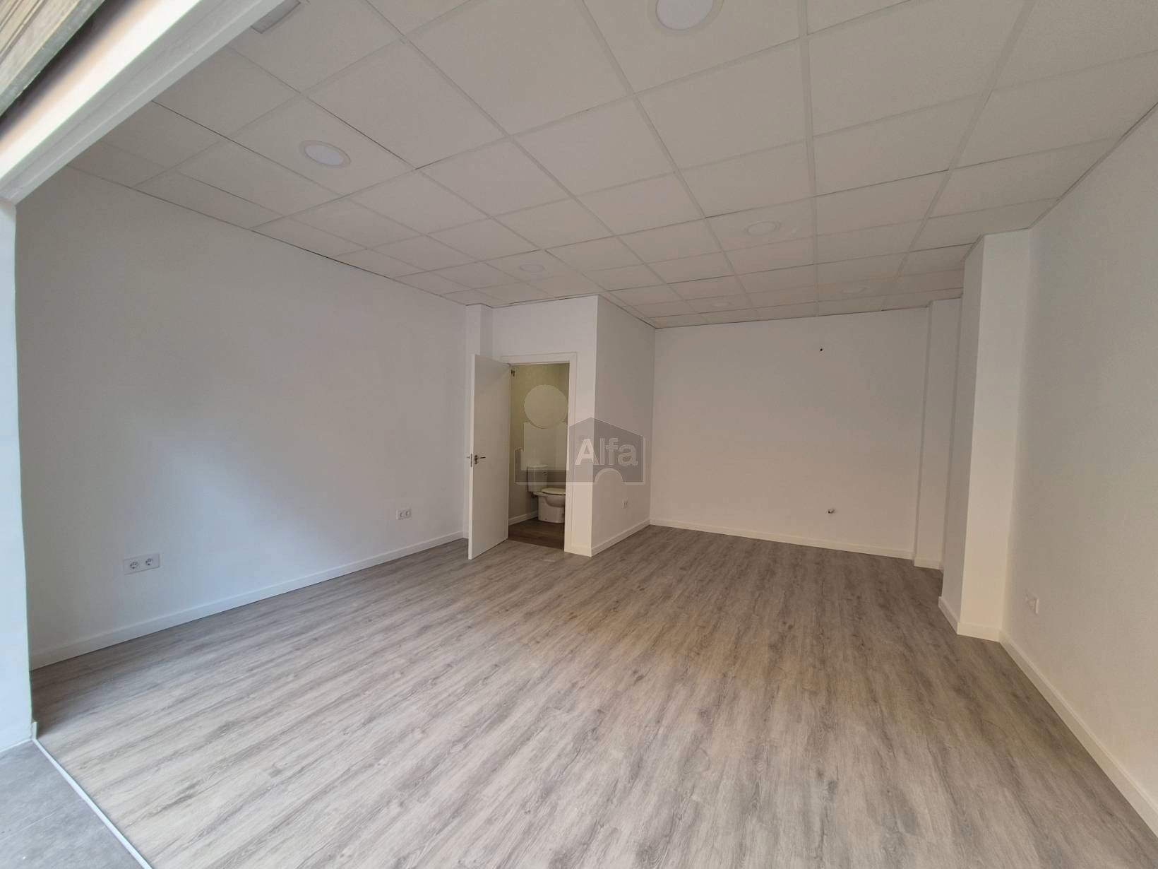 Premises for rent in Carrer de la Historiadora Sylvia Romeu, 8, Ciutat Jardí