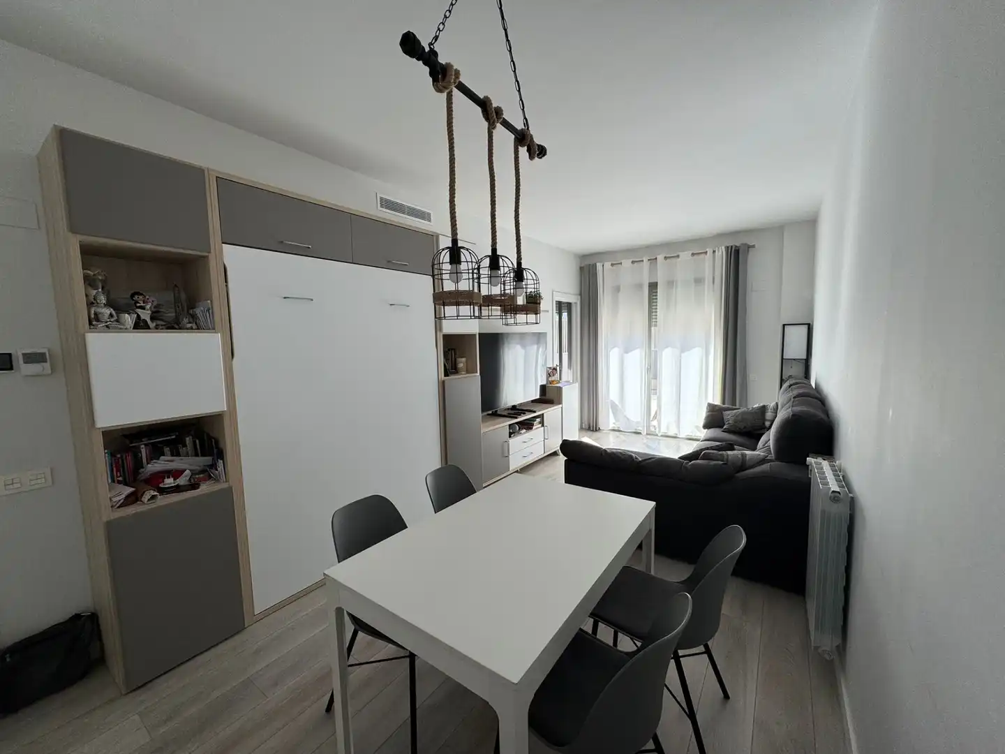 Sala d'estar de Pis en venda en Badalona amb Aire condicionat, Calefacció i Parquet