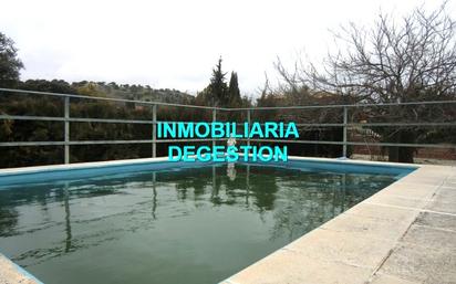 Swimming pool of House or chalet for sale in Linares  with Air Conditioner, Private garden and Swimming Pool